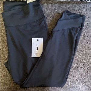Nike yoga pants